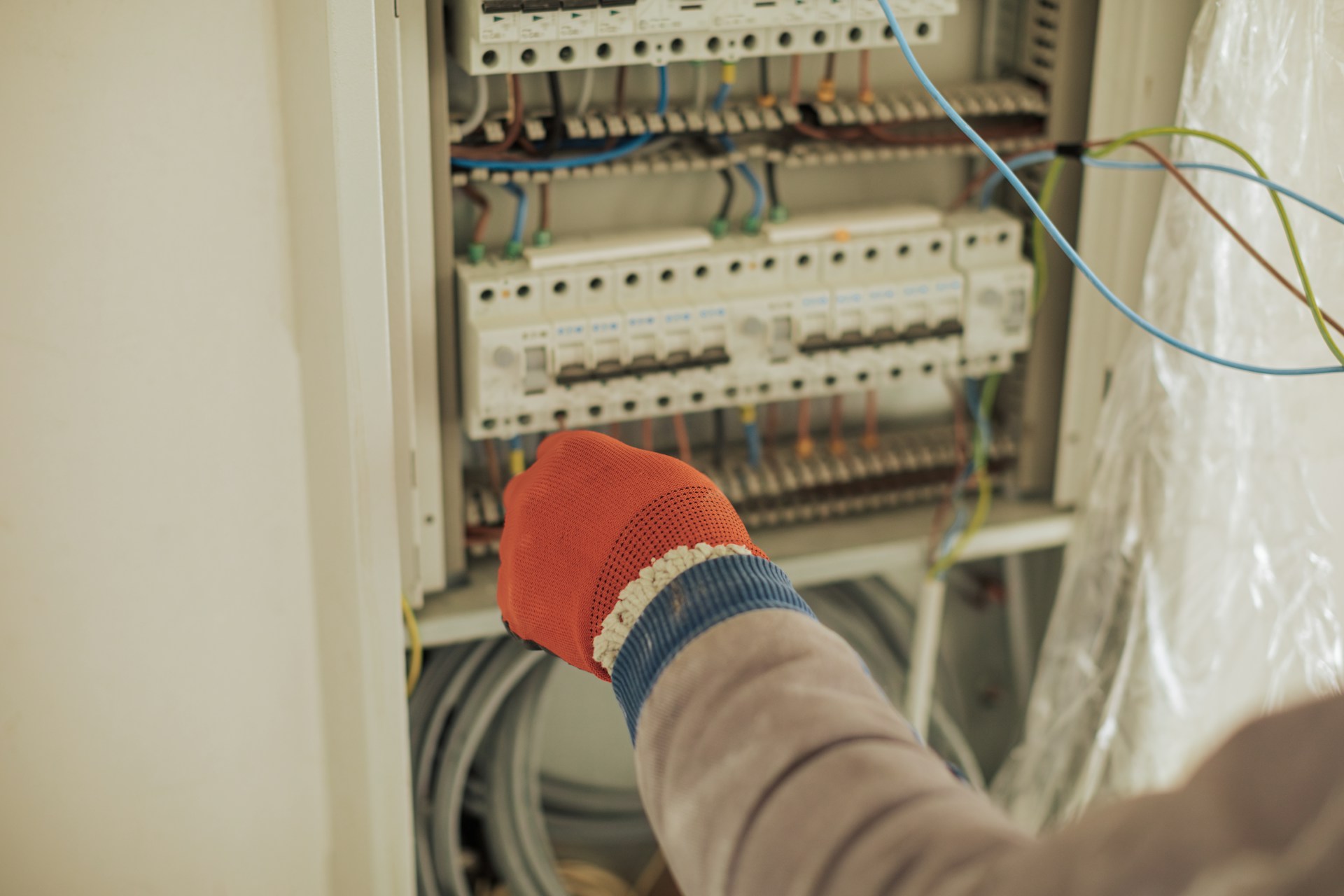 circuit breaker